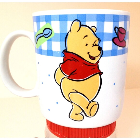 Vintage Disney Winnie The Pooh Mug with Pooh  1997 Sakura - Picture 4 of 9